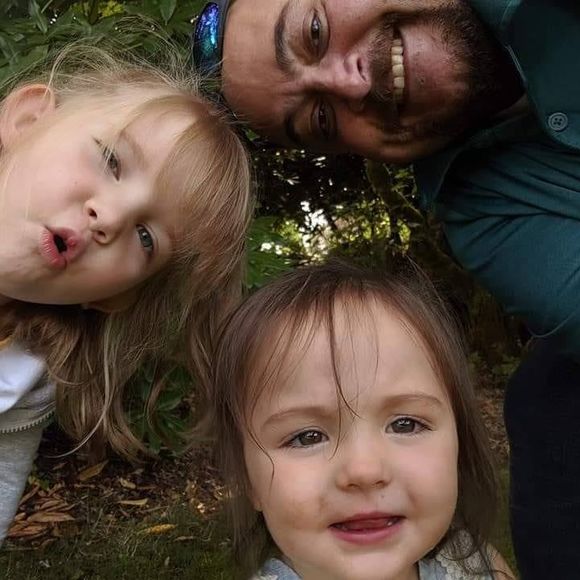 Meet your Posher, Brendan - Picture 1 of 1